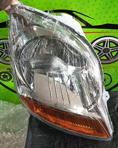 FARORA CHEVROLET CRONOS DERECHO