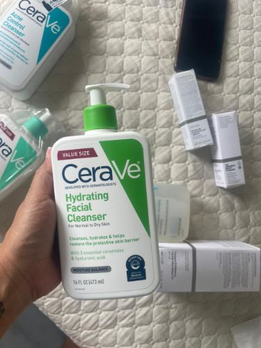 limpiador hidratante para piel normal cerave