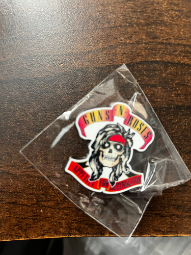 Pin metalico/Guns n Roses duff