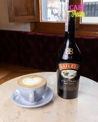 CAPUCCINO CON LICOR