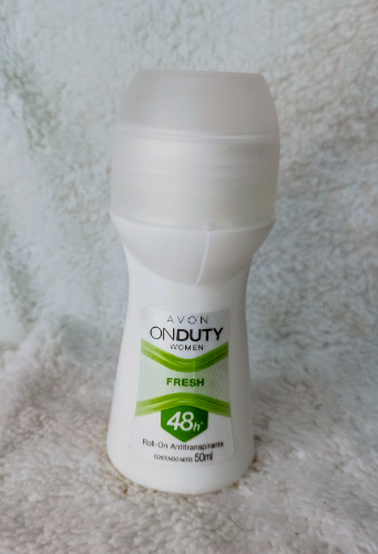 Avon desodorante roll-on femenino on duty
