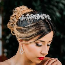 Arita Tiara Con Pedreria Plateada x 1 Unidad