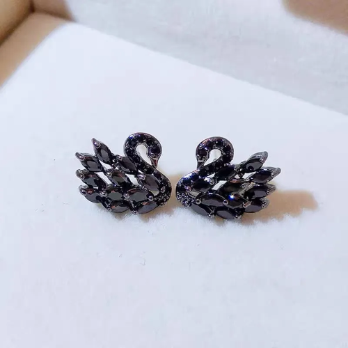 Arete Estilo Swarovski Negro ART085