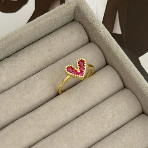 Anillo Ajustable de Corazón Rojo - Dorado - ANI154