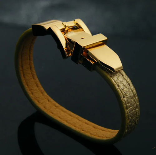 Pulsera de cuero con cierre de hebilla -  PUL082