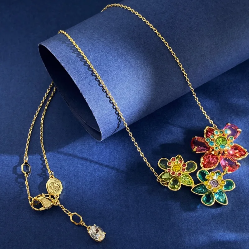 Collar Estilo Floral - Dorado - COL241