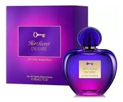HER SECRET DISERE