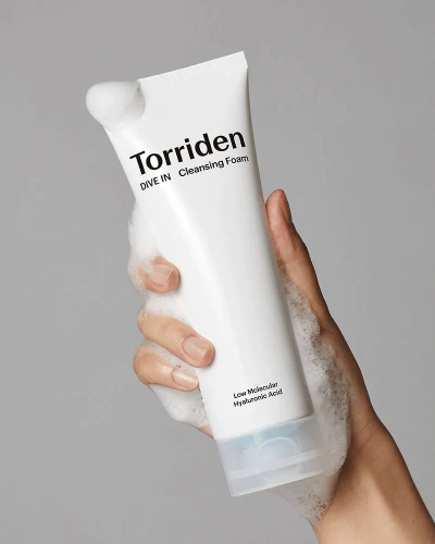 *RENEW* DIVE-IN Low Molecular Hyaluronic Acid Cleansing Foam