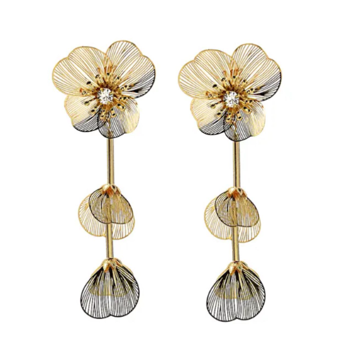Pendiente de flor colgante tiras de metal dorado mediano