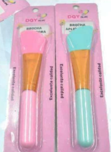 brocha de silicona para mascarillas