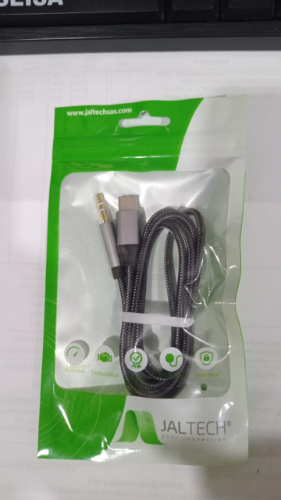 CABLE TIPO C A JACK 3.5MM-B578A