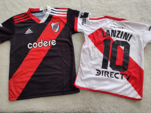 PV0243 CAMISETA RIVER (MARTINEZ Y PEREZ)