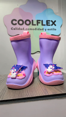 BOTAS DE NIÑA KUROMI