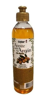 El aceite de argán revitaliza, hidrata, restaura y retrasa el envejecimiento del cabello, dándole fuerza a la fibra capilar