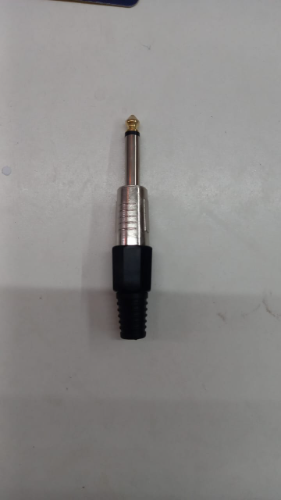 Ficha 6,5 macho mono metal malla negra