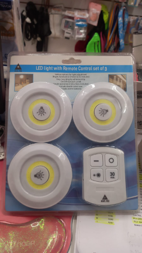 AVL 112 set x3 luces a pila con control