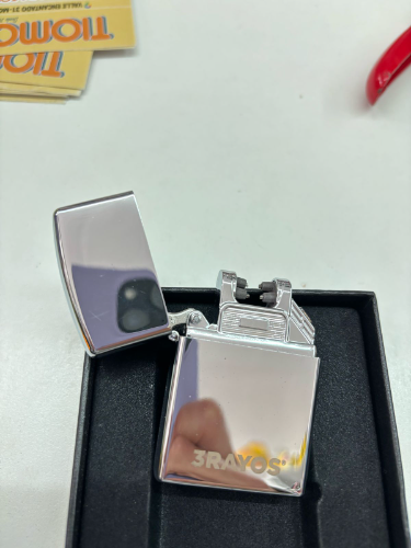 Encendedor 3 Rayos electronico recargable Plateado