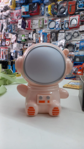 Astronauta Que Saluda