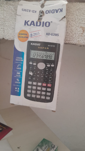 Calculadora Científica (Kadio)