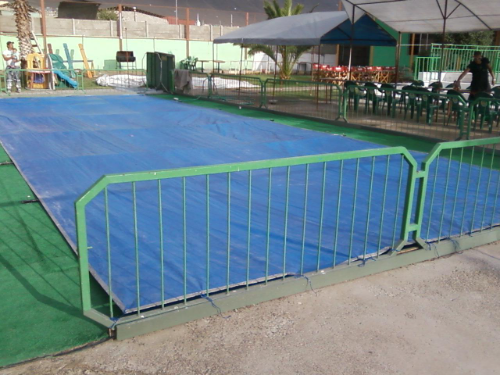 Fabricación de cubre piscina en materia Glp color azul