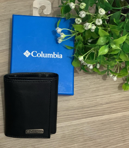 Cartera Columbia