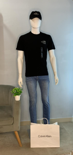 Playera negra CK hom S