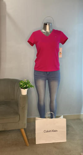 Playera V mujer fiuchas CK S