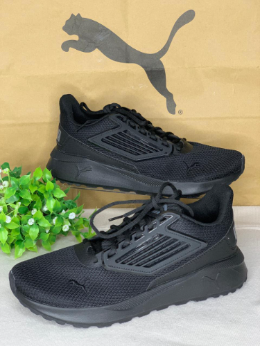 Tenis deportiva negro puma 9.5