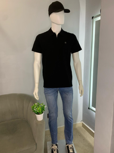 Playera negra DKNY