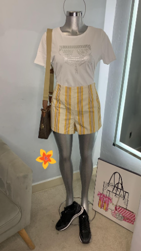 Short Amarillo Abercrombie