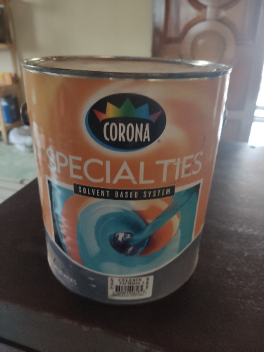 GALON DE PINTURA CORONA SPECIALITIES COLOR CELESTE FACHADA 2