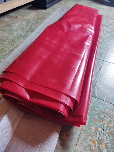 PLASTICO 38"X0.005" 4070030 ROJO