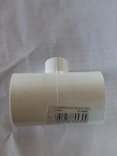 TEE PVC S40 1.1/2"X1/2" S/R INYECTABLE