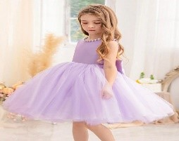 VESTIDO PRINCESA SATIN LAZO DECORADO PERLAS LILA