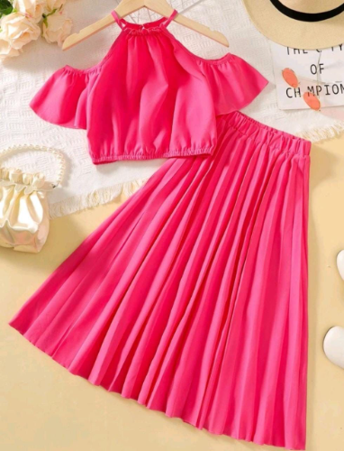 CJ BLUSA HOMBROS DESCUBIERTOS - FALDA LARGA FUSCIA