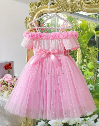 VESTIDO BANDEJA ROSA ESTRELLITAS