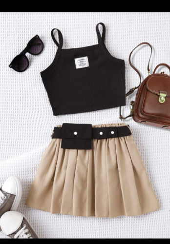 CJ FALDA BEIGE TOP NEGRO RIÑONERA