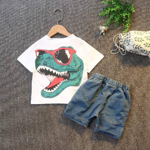 SHORT JEAN - CAMISA BLANCA DINO