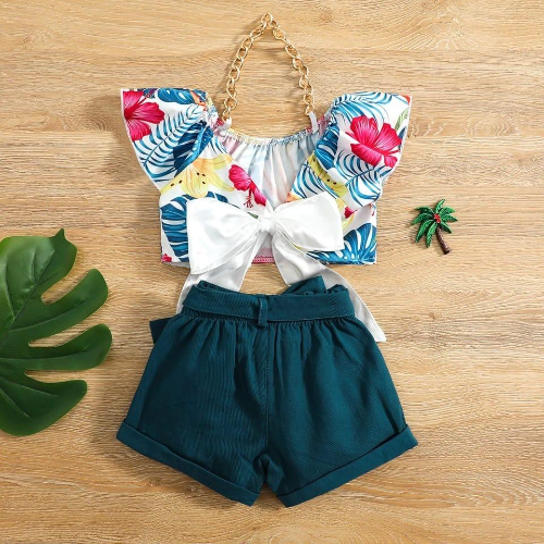 SHORT AZUL /BLUSA FLORES MOÑO BLANCO