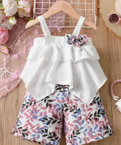 CJ SHORT HOJAS BLUSA BLANCA TIRAS