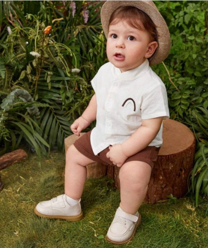 SHORT CAFE CAMISA ARCOIRIS NIÑO