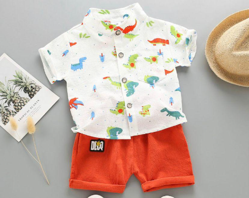 CJ SHORT NARANJA CAMISA BLANCA DINOS