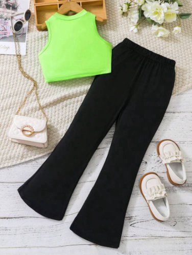 CJ PANTALON NEGRO /TOP VERDE NEON