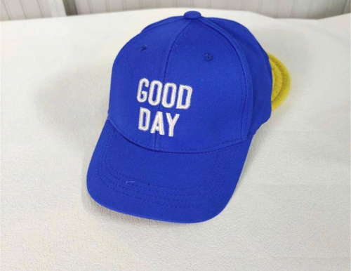 GORRAS GOOD DAY