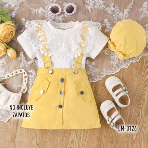 BLUSA ACANALADA BLANCA CON CUELLO REDONDO EN TUTU CON TEJIDO FALDA MOSTAZA CON TIRANTA