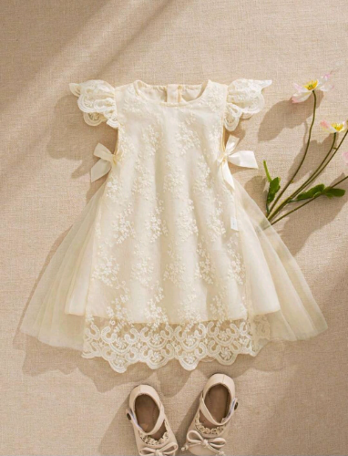 VESTIDO MUÑECA BEIGE LAZITO