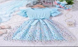 VESTIDO CELESTE CINTURON FALDA DE TULL BOLAS COLORES
