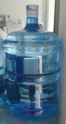 agua española tambo de 5 galones