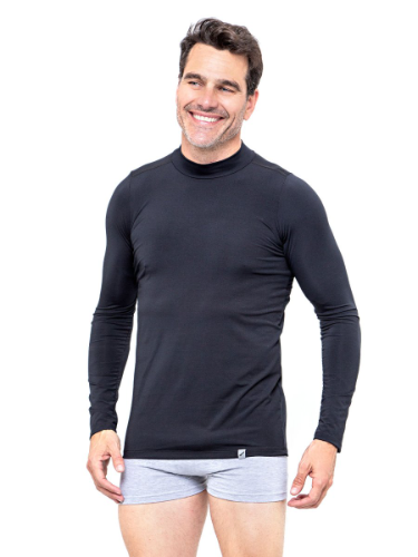 camiseta térmica con cuello