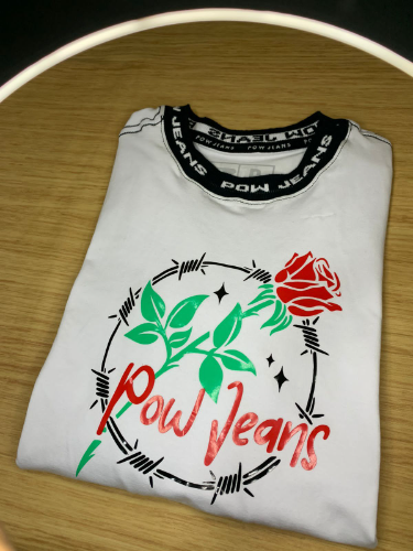 T: P Camisa branca faz o Pow @